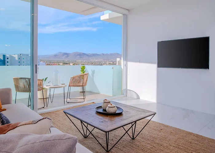 Brand New Luxury 2 Bedroom Apartamento